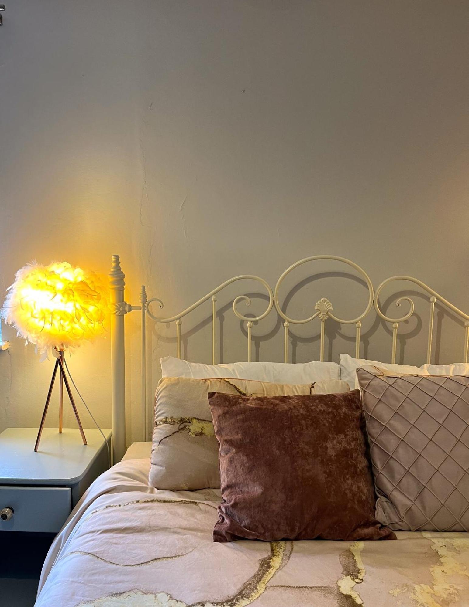 Charming Cottage Retreat With Garden - Sleeps 12 Bristol Extérieur photo