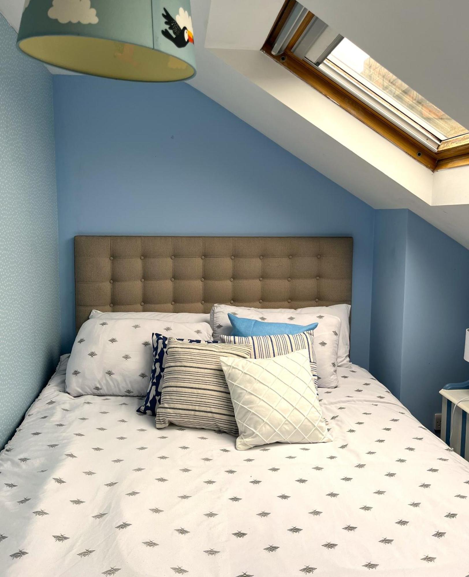 Charming Cottage Retreat With Garden - Sleeps 12 Bristol Extérieur photo